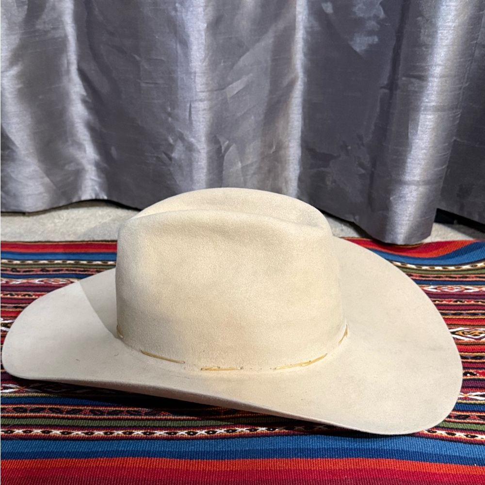 Stetson Mens Cowboy Hat 5X
Ranch Tan 7 3/8 R
SF0575D440.CWB Western 4"
Brim